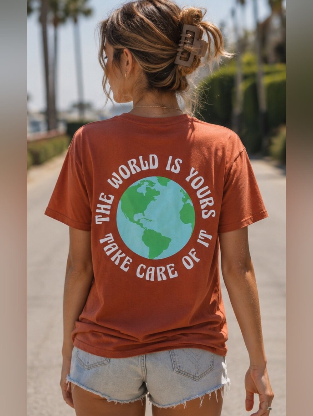 Talentless Mother Earth The World is Yours Canyon T-shirt Size Medium